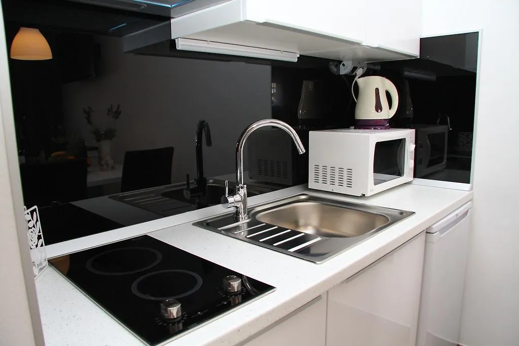 Studio Apartments Mirakul Split Croácia