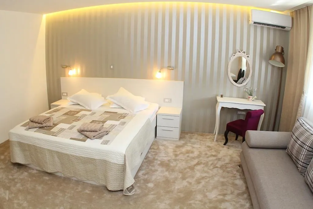 Studio Apartments Mirakul Split Croacia