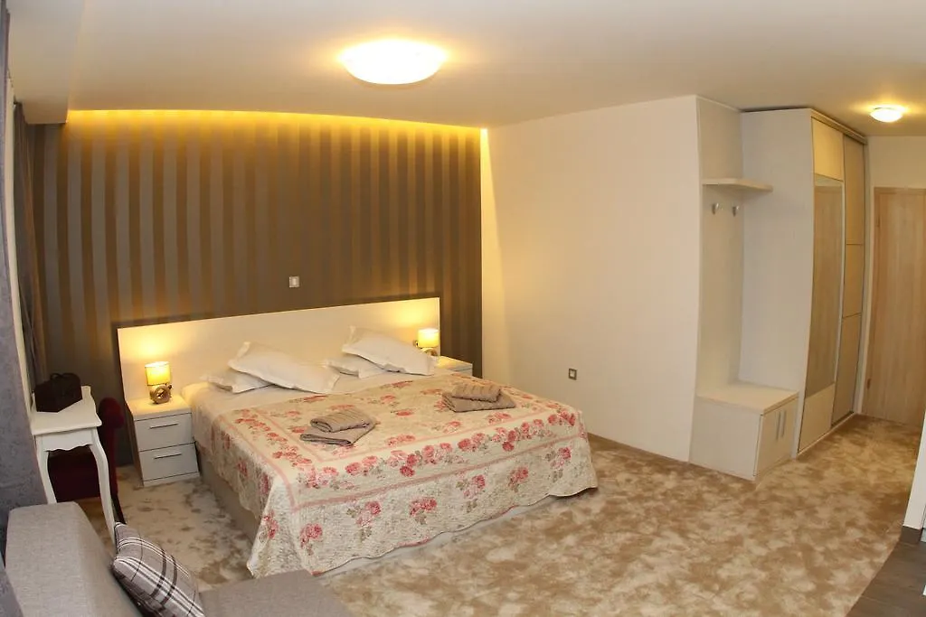 Studio Apartments Mirakul Split Croacia
